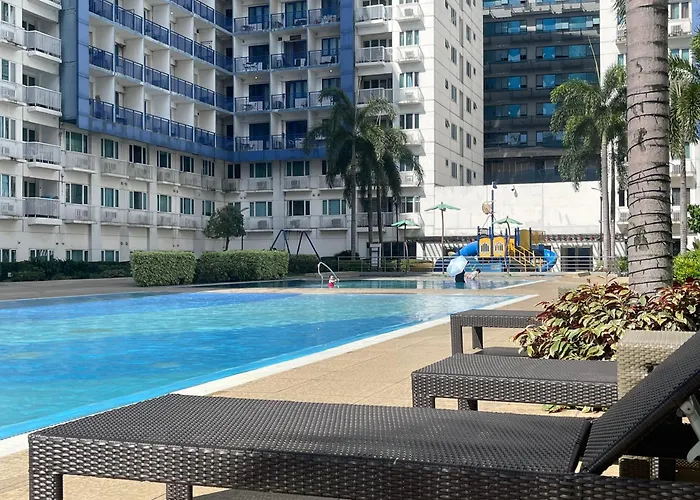 The Pinkdoor Moa Staycation At Sea Residences 3* Manila
