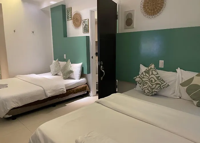 Apartahotel The Pinkdoor Moa Staycation At Sea Residences