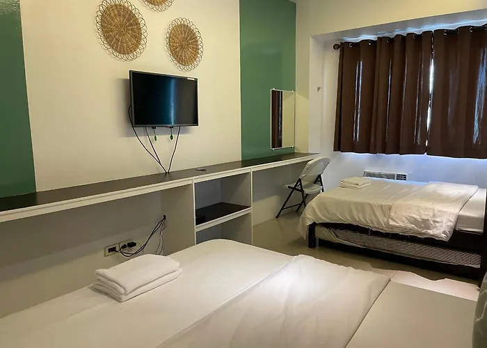 The Pinkdoor Moa Staycation At Sea Residences Apartahotel